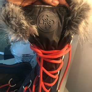 Guess boots authentic🦋